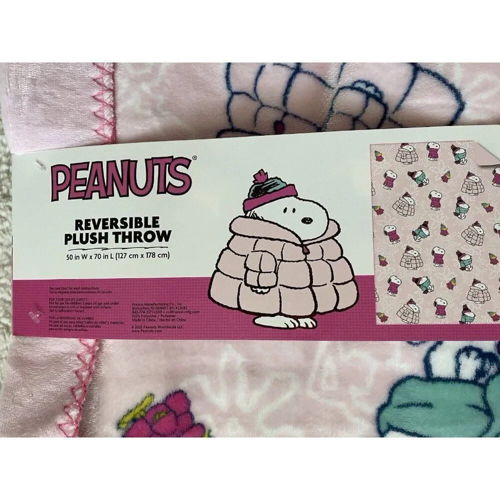 Peanuts Snoopy Woodstock Puffer Jacket Puffy Coat Throw Blanket 50‎ X 70” Pink